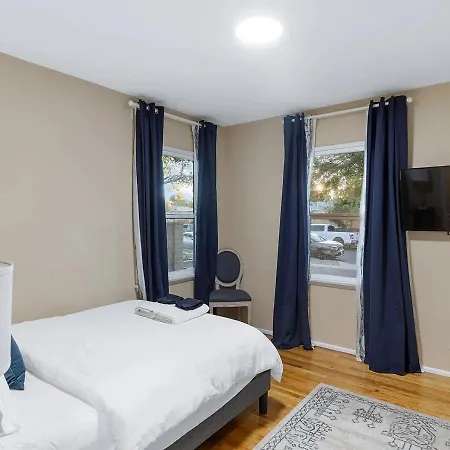 Balcom Breeze Escape Villa
